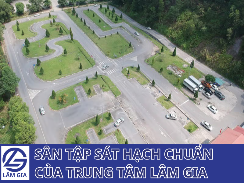 Tại sân tập lái xe Trung tâm Lâm Gia, học viên được luyện tập ngay tại sân sát hạch thuộc sở hữu của trung tâm, xe tập đời mới, phòng học lý thuyết chuẩn GTVT, giúp rút ngắn thời gian học và tăng mạnh tỷ lệ đậu.