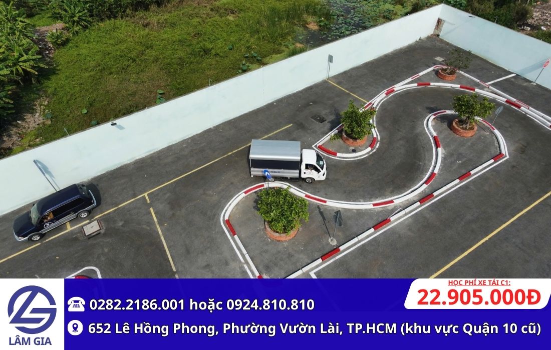 học bằng lái xe tải c1 tại trung tâm Lâm Gia với học phí 22.905.000đ