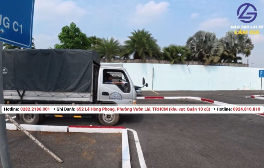 học bằng lái xe tải c1 tại trung tâm Lâm Gia với học phí 22.905.000đ