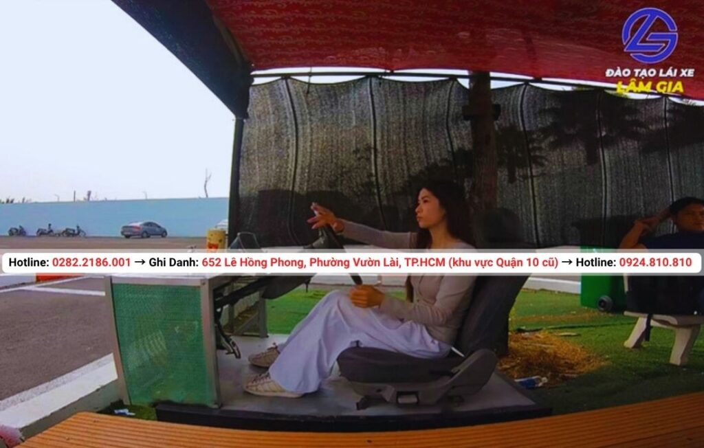 học bằng lái xe tải c1 tại trung tâm Lâm Gia với học phí 22.905.000đ